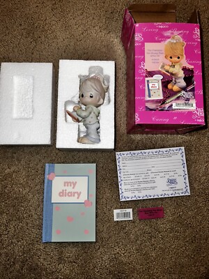 Precious Moments OUR FRIENDSHIP HAS ALWAYS BEEN WRITE ON 120119 - Comes w/ Diary