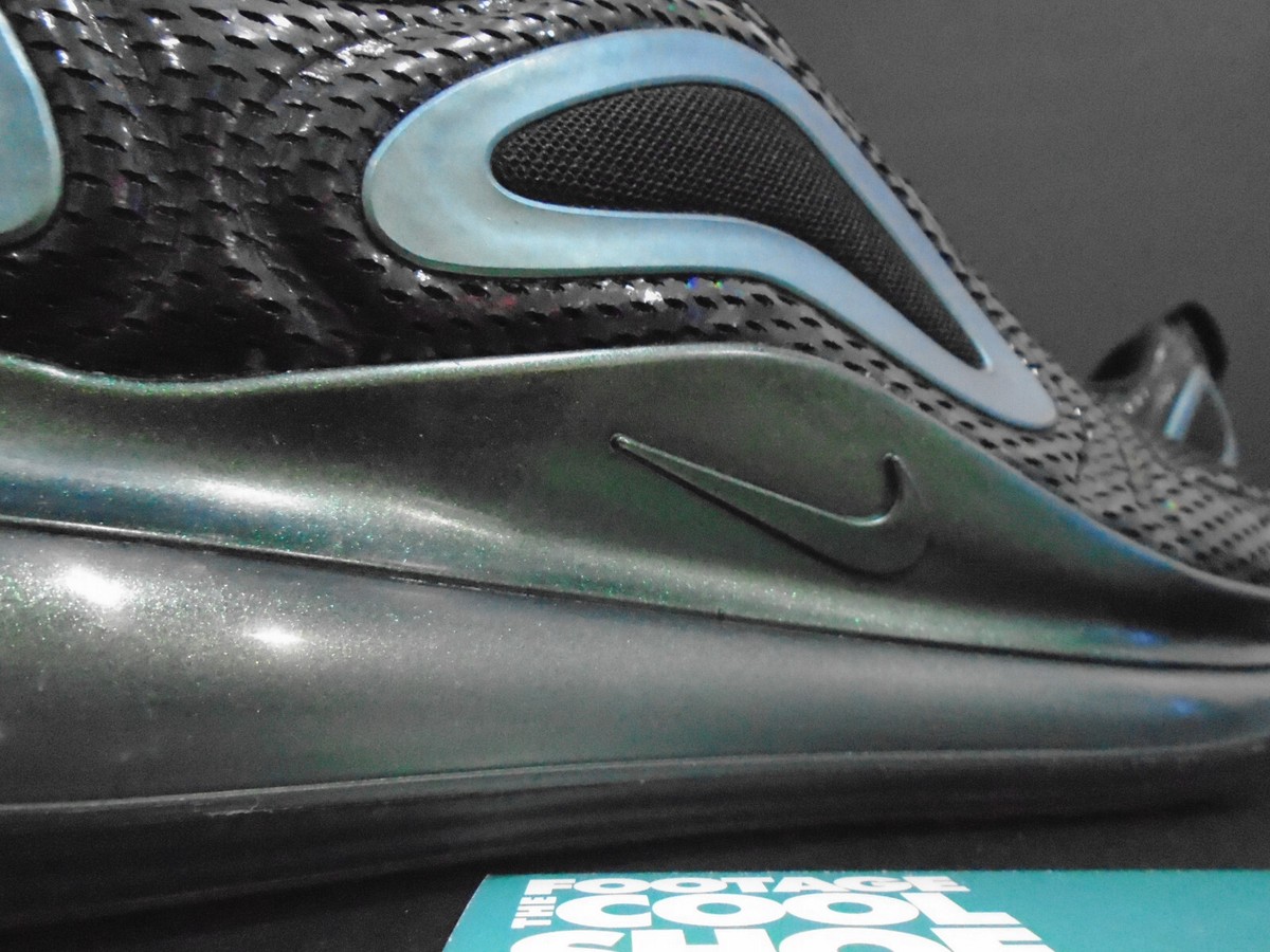 air max 720 throwback future iridescent