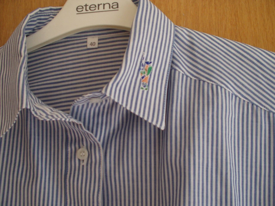 Hochwertige Damen Trachtenbluse/ Businessbluse,Gr. 40,grau gestreift,Top Zustand - Bild 3 von 4