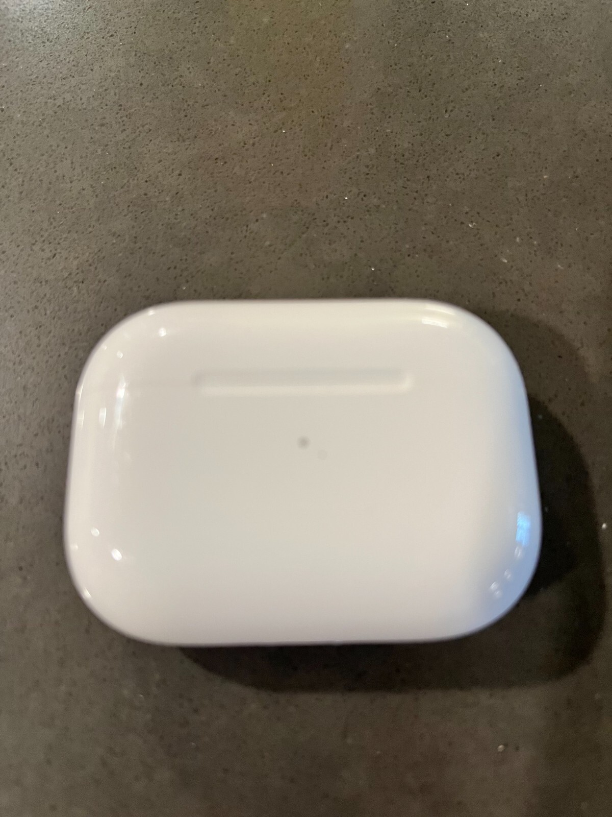 Apple Air Pod Pro case 1st gen Excellent eBay