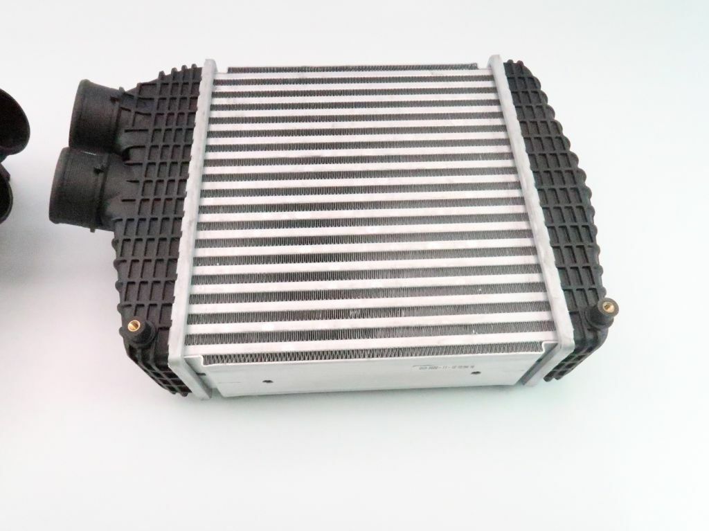 Maserati Ghibli Quattroporte left and right intercooler 2pcs 838