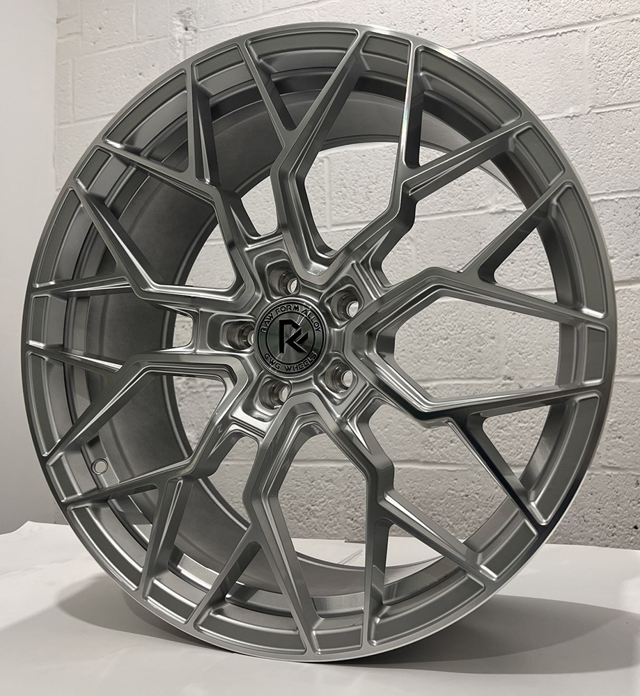 GWG RF3 20 inch STAGG Hyper Silver Rims fits Bentley Continental GTC 2010