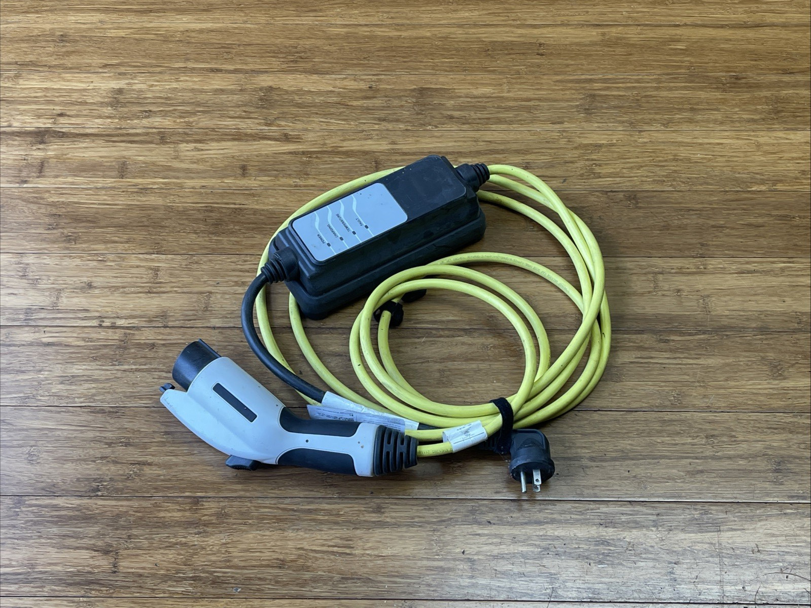 BMW i8 2014-2025 Ev charging cable