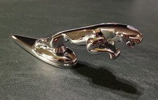 Jaguar Leaper, die Figur für die Motorhaube, Metallausführung, selbstklebend