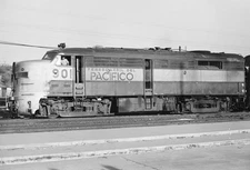 Ferrocarril del Pacifico Alco FPA2 901 Nogales, Sonora MX c. 1980 8.5 x 11 Photo