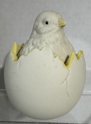Vintage Dept 56 Hatching Chick Egg Trinket Dish W/ Lid EASTER Spring Decor