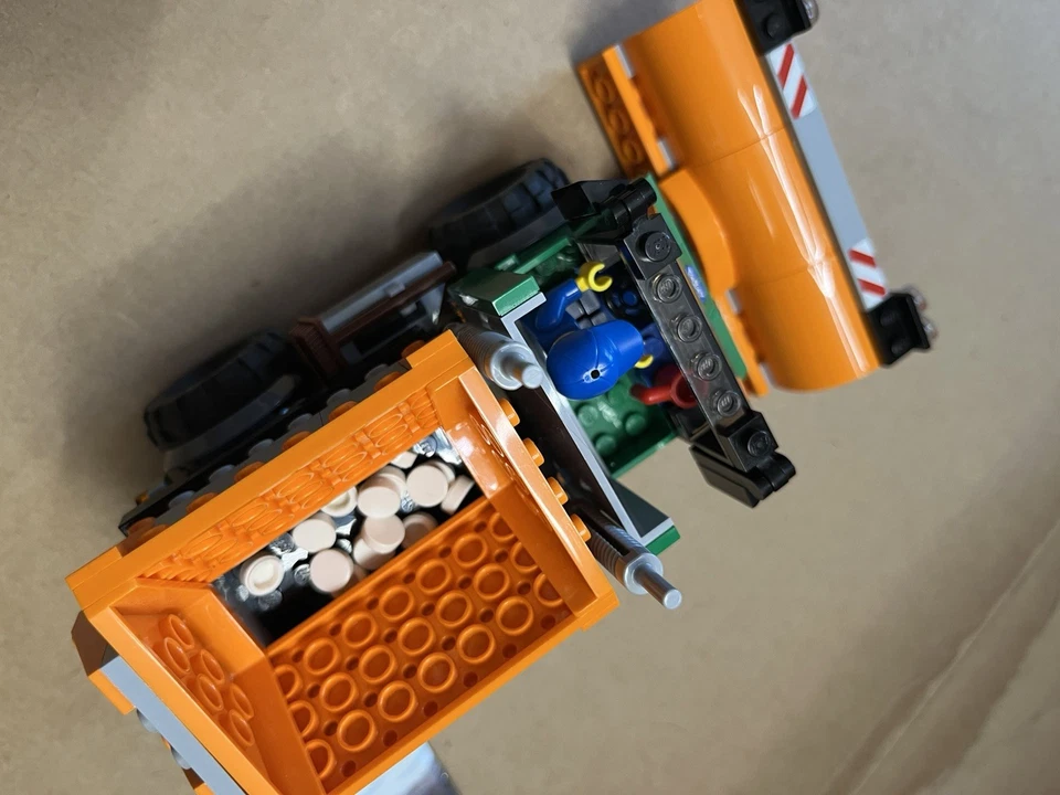 LEGO 60083, foto 2 di 5