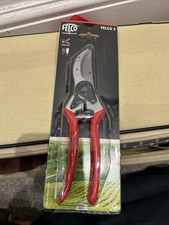 Felco 2 Classic Pruning Shears Professional Bypass Garden Clippers