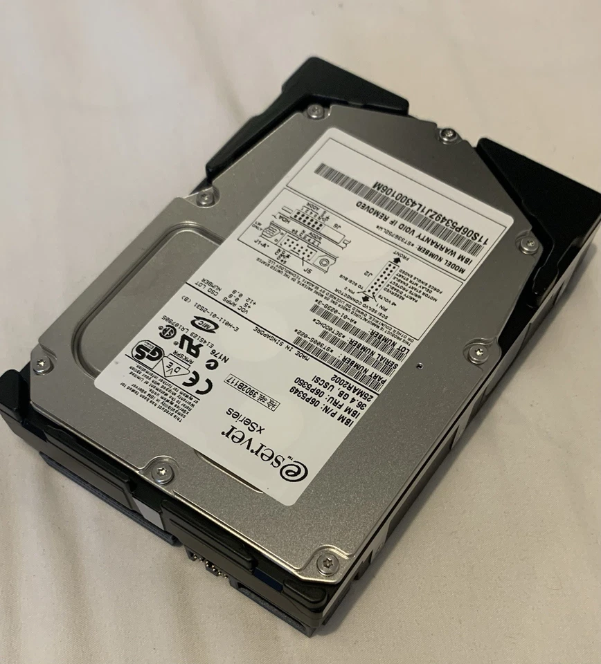 eServer xSeries 06P5349 Seagate   ST336752LW 36GB 15K rpm 3.5" SCSI 68 pin HDD - Image 3 of 4