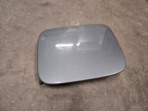 2000-2004 Toyota Avalon Fuel Tank Filler Door Gas Cover Lid Flap SILVER SPRUCE