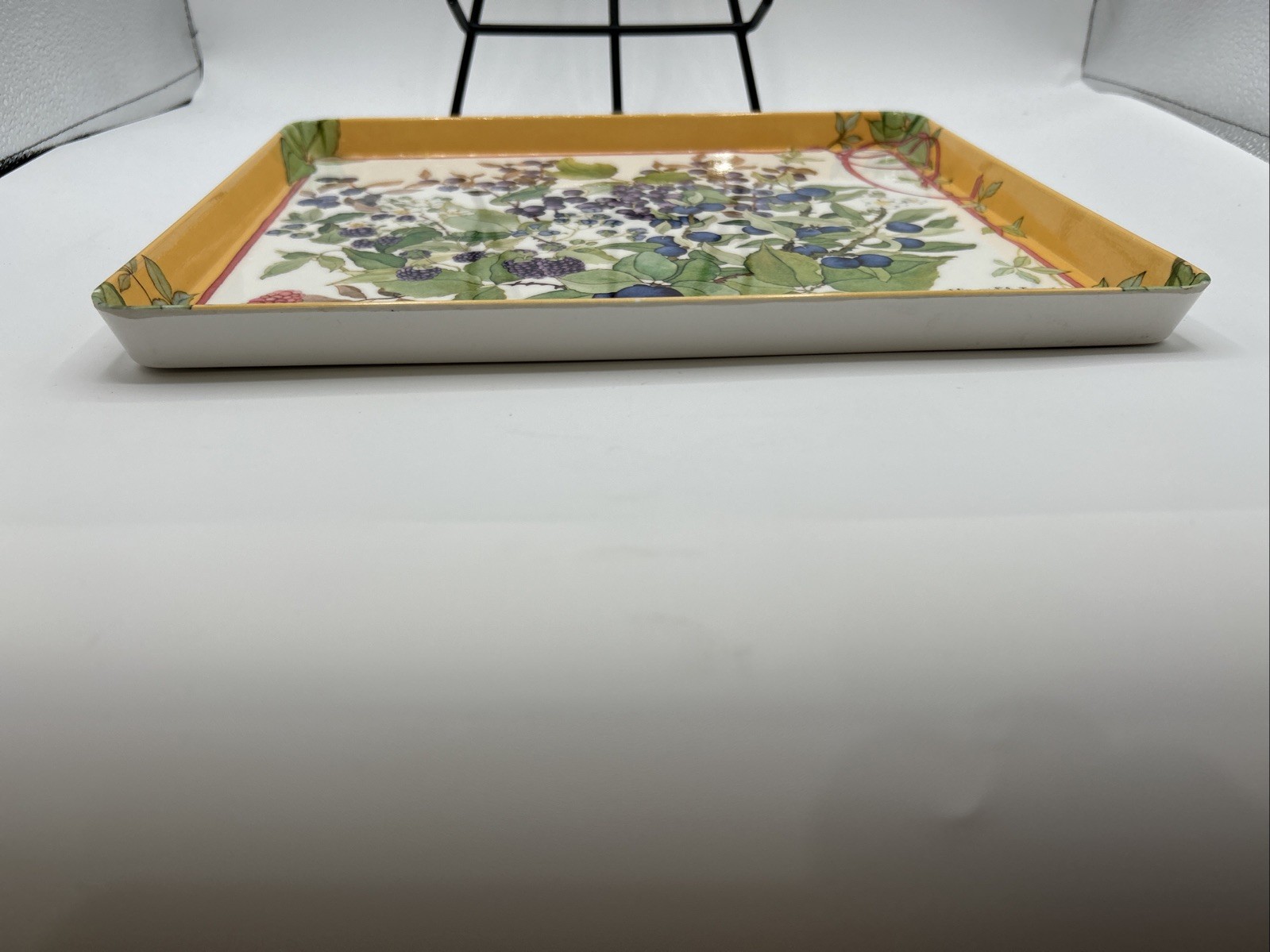 Tray Atelier Michele Trumel Design Imports Melamine Italy 10" x 12" Berry #6