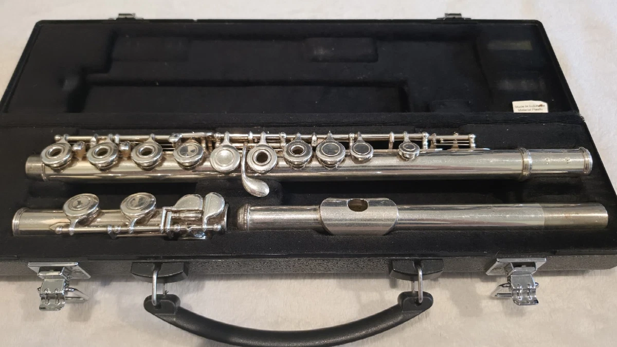Yamaha Flute Open Hole Flutes for sale | eBay