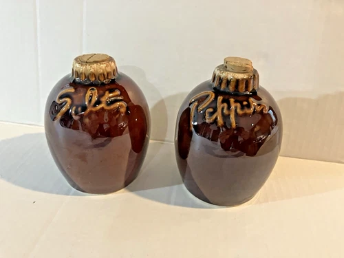 Vintage HULL Pottery Salt & Pepper Shakers Brown Drip Glaze Oven Proof USA EUC