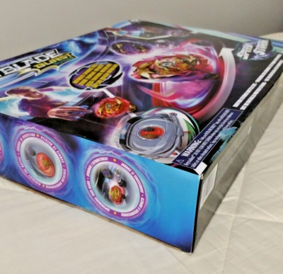 Beyblades Stadium BEYBLADE Burst Surge Speedstorm Volt Knockout