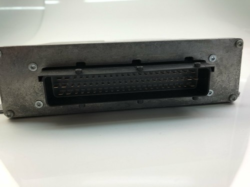 Y2049 SAAB Engine Control Unit ECU 5384060 - Picture 3 of 4