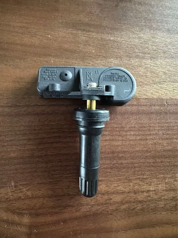 Set of 4 OEM TPMS Tire Pressure Sensors Kit 28103AJ00A 28103SA001 for Subaru WRX - Изображение 3 из 4