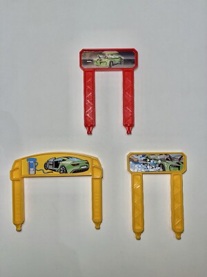 Hot Wheels Super Ultimate Garage Car Wash Signs Replacement Toy Part