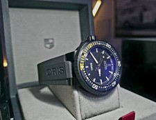 Oris Aquis Pro Diver, Calibre 400, Black, DLC Titanium, Rubber Strap. Rare watch