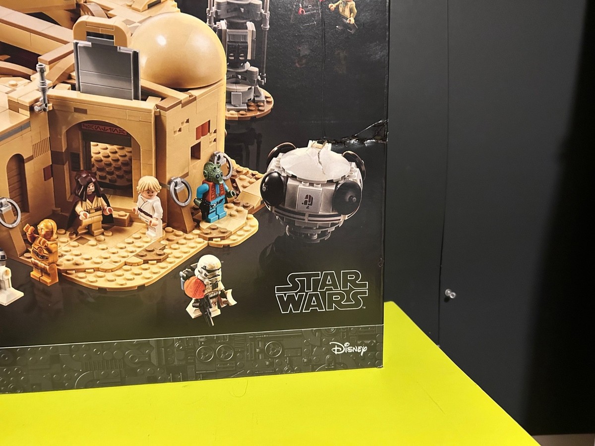 Lego Star Wars Mos Eisley Cantina 75290 Master Builder Series NEW
