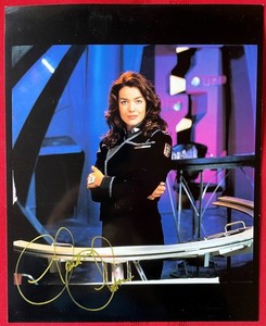 Claudia Christian - 'Babylon 5'  '9-1-1'  'Freaks and Geeks' - Autographed Photo