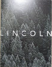 2002 Lincoln Navigator USA Brochure Brochure, 28 Pages