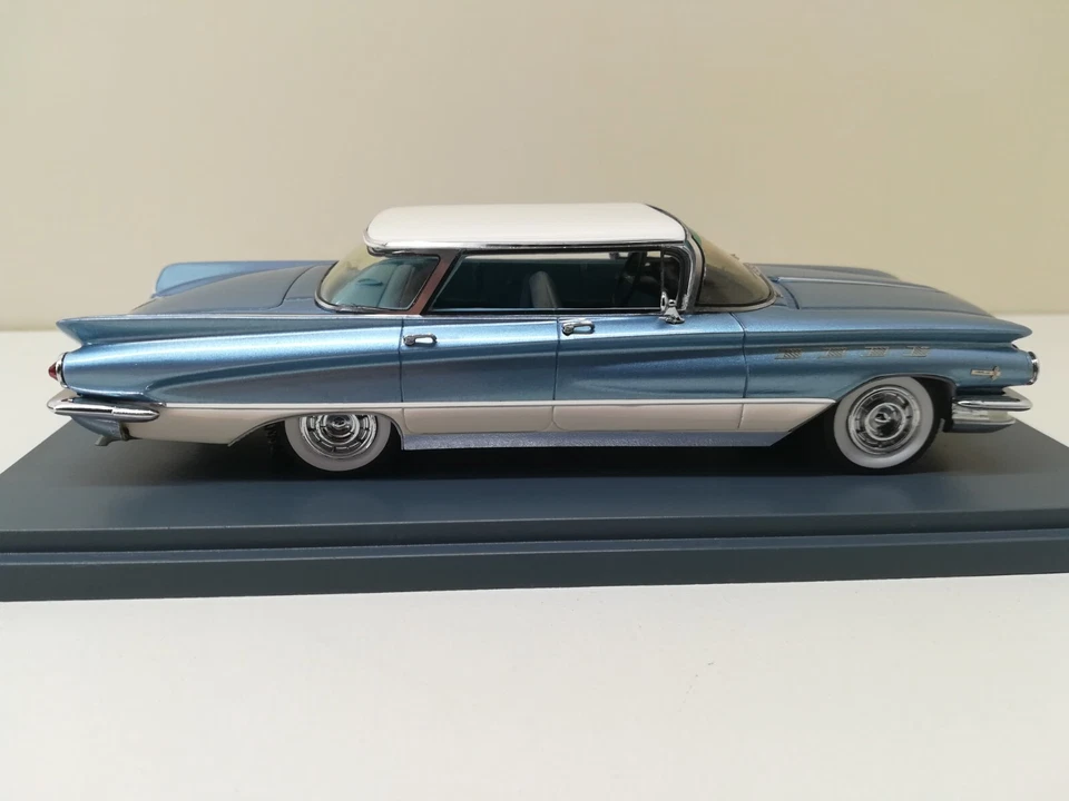 NEO 1:43 - BUICK Electra 225 Hardtop Sedan - 1960 - Immagine 3 di 4