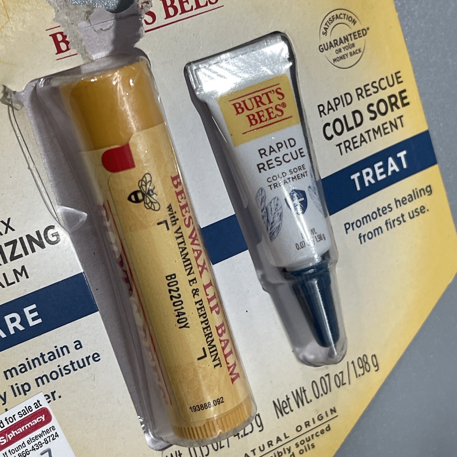 Burt's Bees Rapid Rescue Cold Sore Treatment Moisturizing Lip Balm Duo