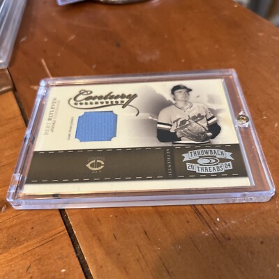 2004 Donruss Throwback Threads Century Collection #CC-6 Bert Blyleven /250 (MEM)