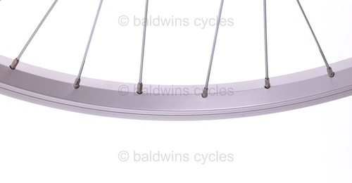 PAIR 26" Mountain Bike / Cycle Wheels With SCREW ON Alloy Hub - Picture 9 of 11