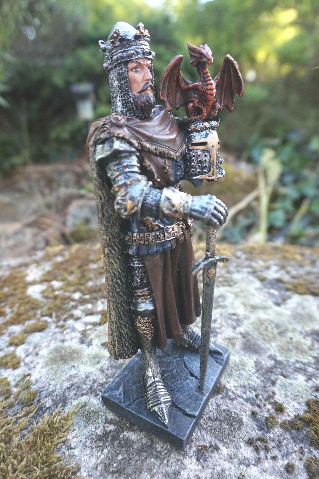 Figurine templier médiéval croisé Richard Cœur de Lion 18 cm statuette collection 65840