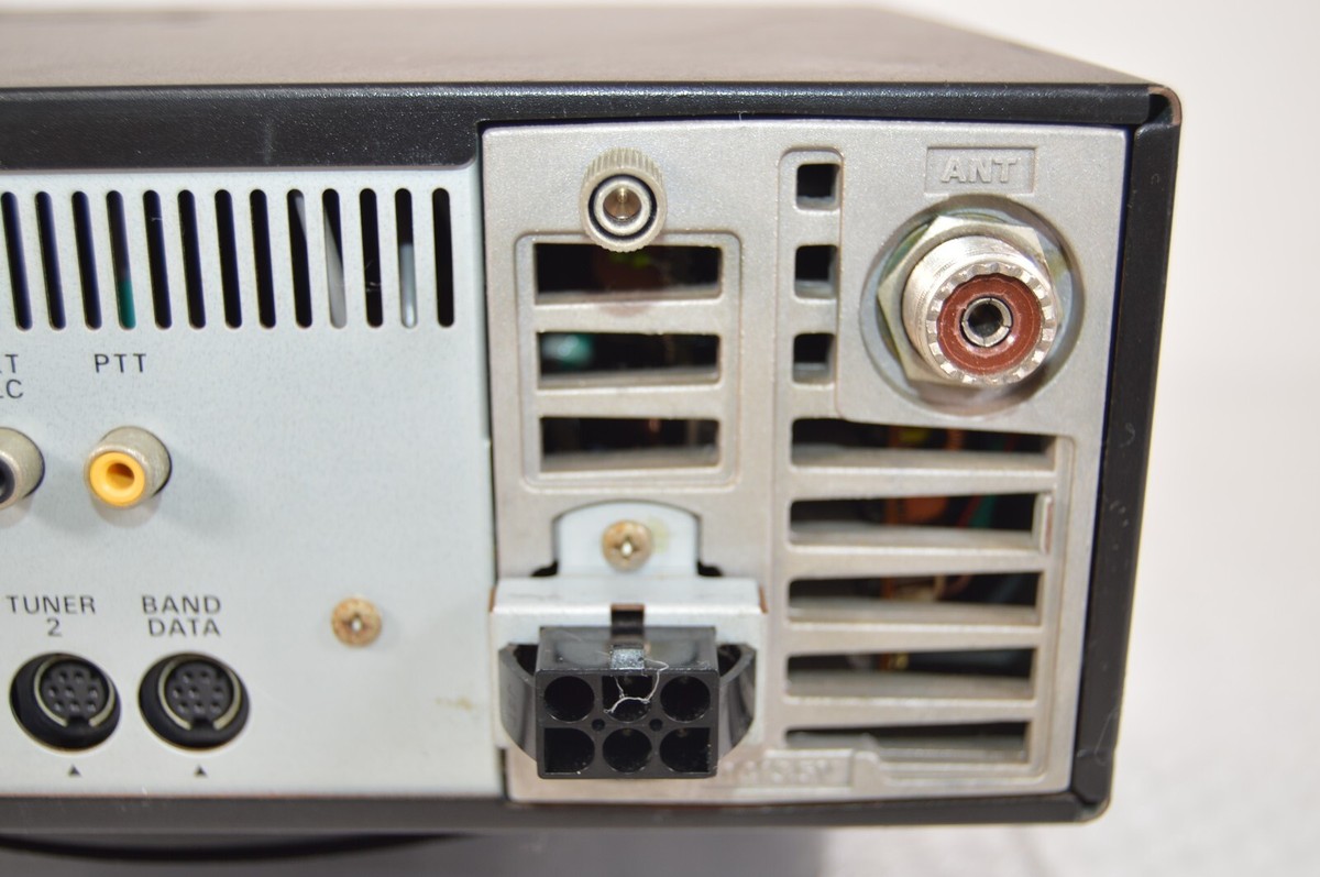 八重洲無線　FT-840　100W YAESU FT-840 100W HF Transceiver Ham Radio Tested Excellent