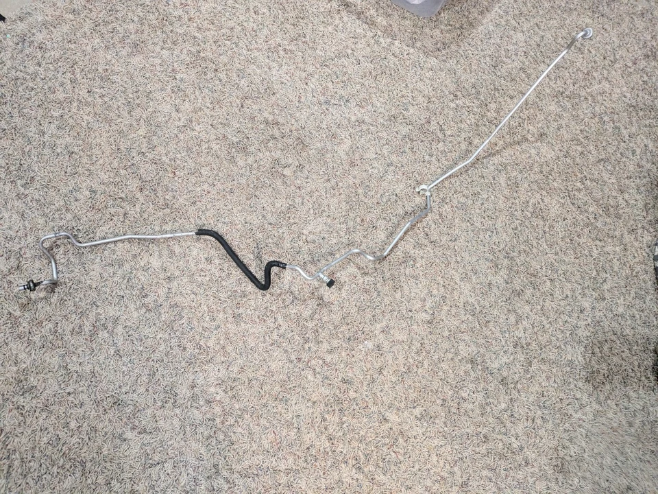 Tubo de línea de aire acondicionado alto 5.0 V8 genuino Nissan Infiniti FX50 QX70 ac Foto 2 de 4