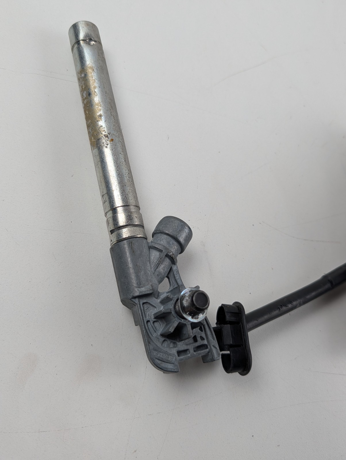 Maserati Ghibli 2014-2020 Front Left Seat belt retractor