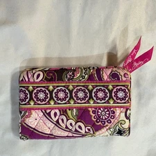 Vera Bradley Wallet Coin Pouch Card Holder ID Window Pink Purple Floral Quilted