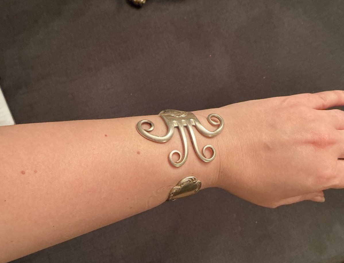 Vintage Artisan Solid Sterling Silver Floral Fork… - image 4