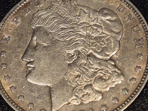 1921 90% Silver Morgan Dollar Philadelphia Mint Capsuled and in VF Shape