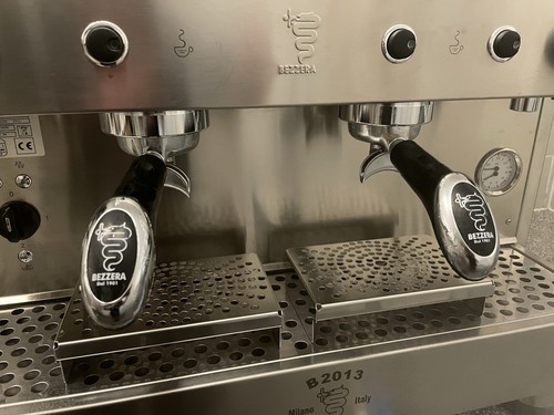 Bezzera Barista Coffee Machine - Picture 4 of 17