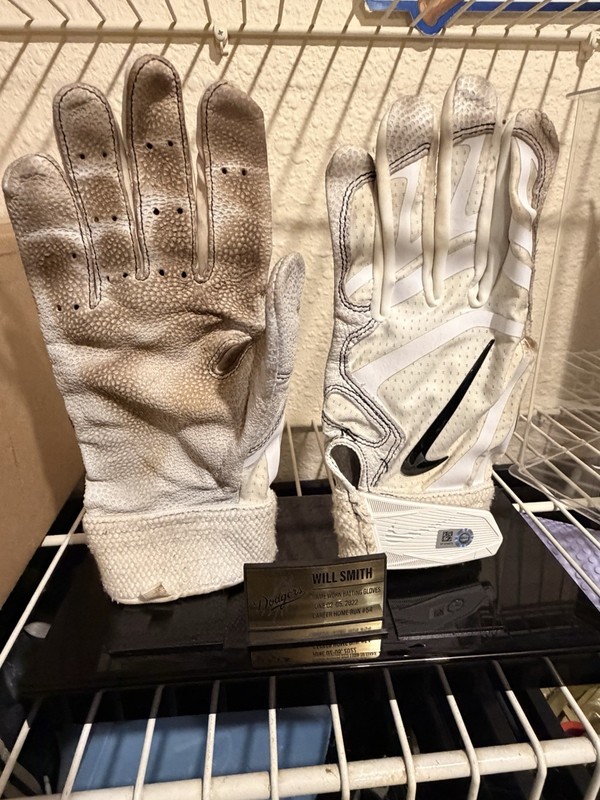 Will Smith Game Used Worn 2X Home Run Batting Gloves -MLB Authenticated Dodgers