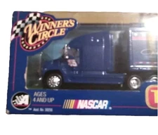 Nascar Micheal Waltrip Transporter #15 Napa 2002 Trailer Rig Winners Circle