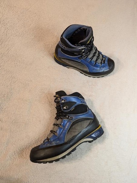 Men La Sportiva Boots Black Leather 40