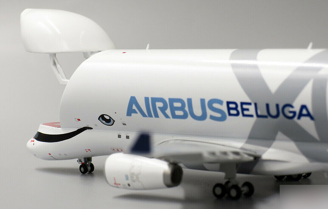 JC WINGS Airbus A330-700L Beluga XL 1/400 diecast plane JC WINGS Airbus A330-700L Beluga XL 1/400 diecast plane