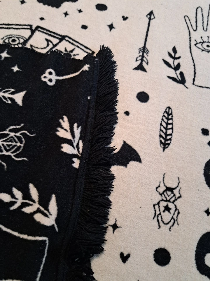 Manta Docofil Fortunas Calaveras Flecos Portugal 62x50" Foto 3 de 4