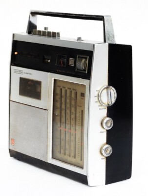 NATIONAL PANASONIC MODEL RQ-235TS 4 BAND RADIO CASSETTE TRANSISTOR
