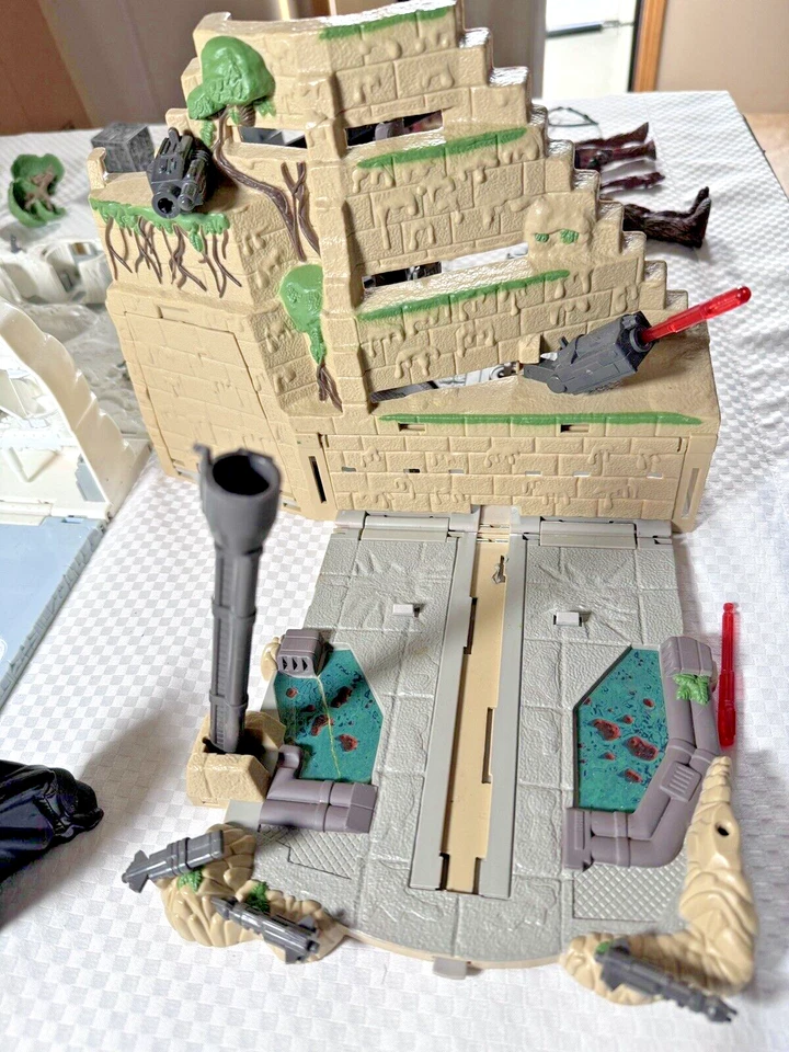 Star Wars Micro Machines Action Figure Mixed Lot Chewbacca Yoda Darth Vader - Image 3 of 4