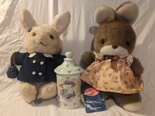 Japanese Vtg 80s Sun Arrow (2) Plush Bunnies Rabbits & (1) Cat Jar
