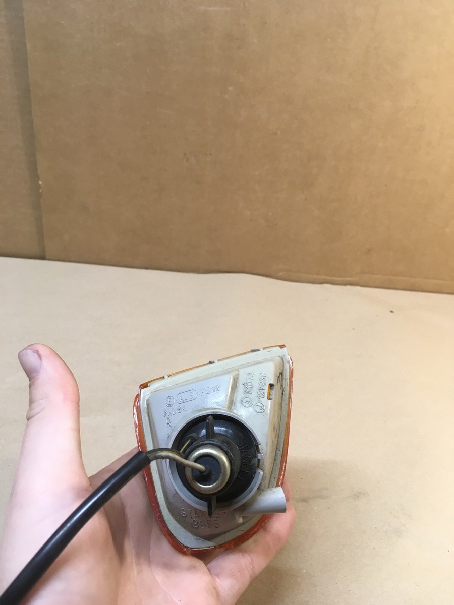 2001 KAWASA ZX11D ZX 11 D NINJA REAR RIGHT BLINKER TURN SIGNAL OEM