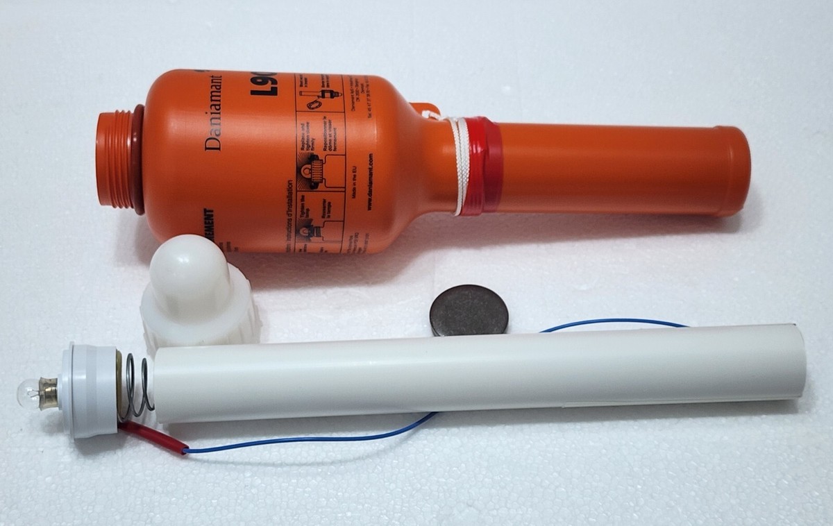 DANIAMANT L90 63-B301 LIFEBUOY LIGHT excl. BATTRIES (IMPA 331379
