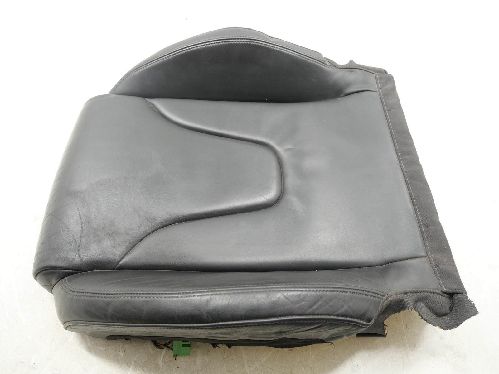 Used Front Left Driver Lower Seat Cushion Cover Black 2008-2014 Audi R8 OEM