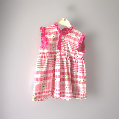 Baby Mädchen Sommerkleid rosa weiß Blumen kariert Größe S Alter 6-9 Monate exzellenter Zustand