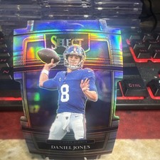 Daniel Jones 2021 Panini Select #26 Silver Prizm Die Cut New York Giants
